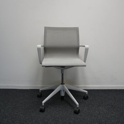 Vitra Physix Vergaderstoel | Bureaustoel | Licht Grijs