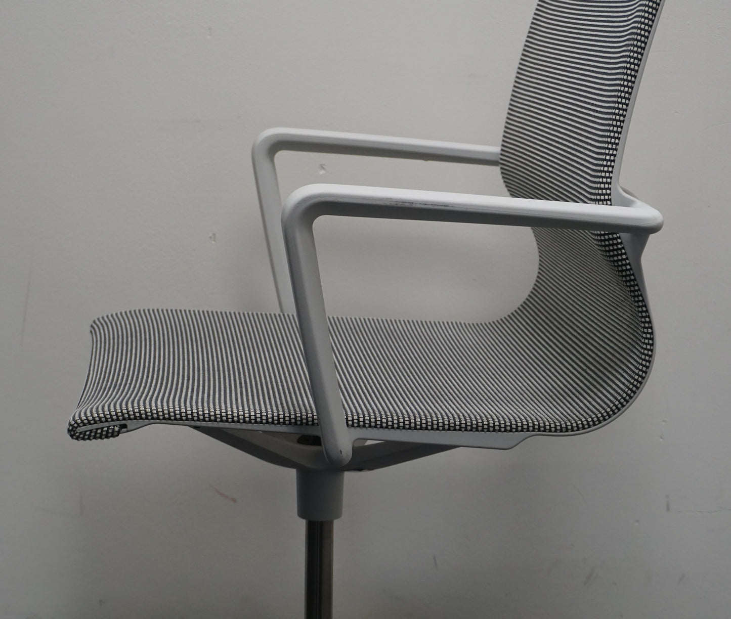Vitra Physix Vergaderstoel | Bureaustoel | Licht Grijs