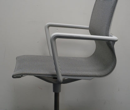 Vitra Physix Vergaderstoel | Bureaustoel | Licht Grijs
