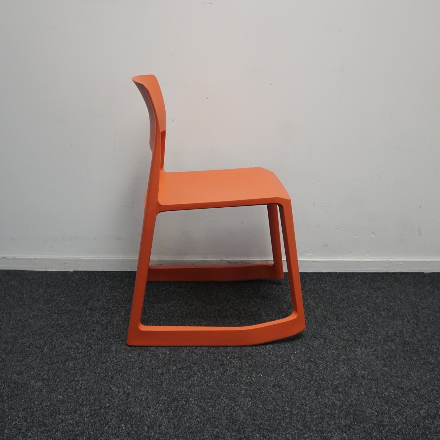 Vitra Tip Ton Chair Design Stoel | Koraal Rood