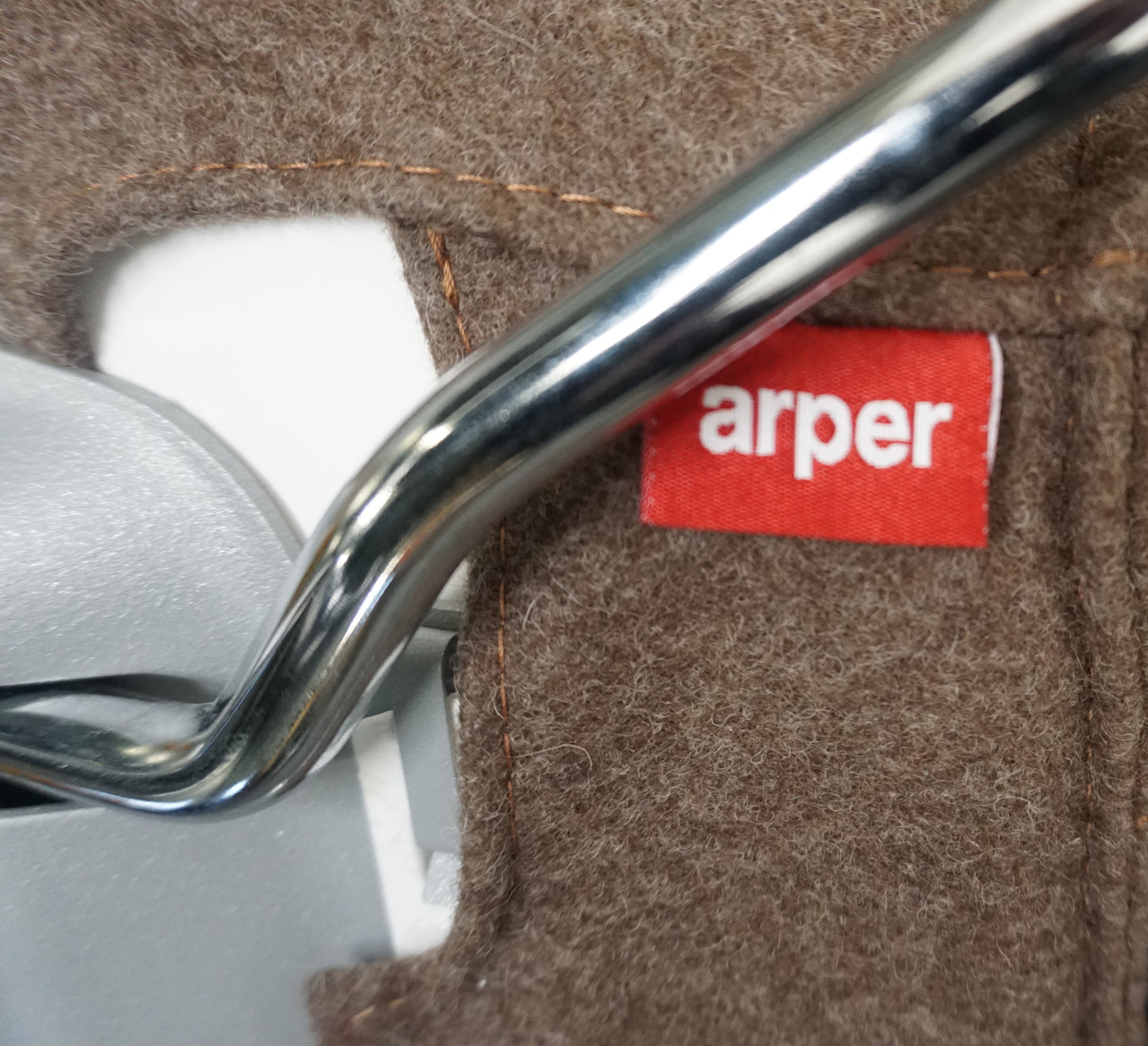 Arper Catifa 53 Design Vergaderstoelen | Bruin | Draaibaar