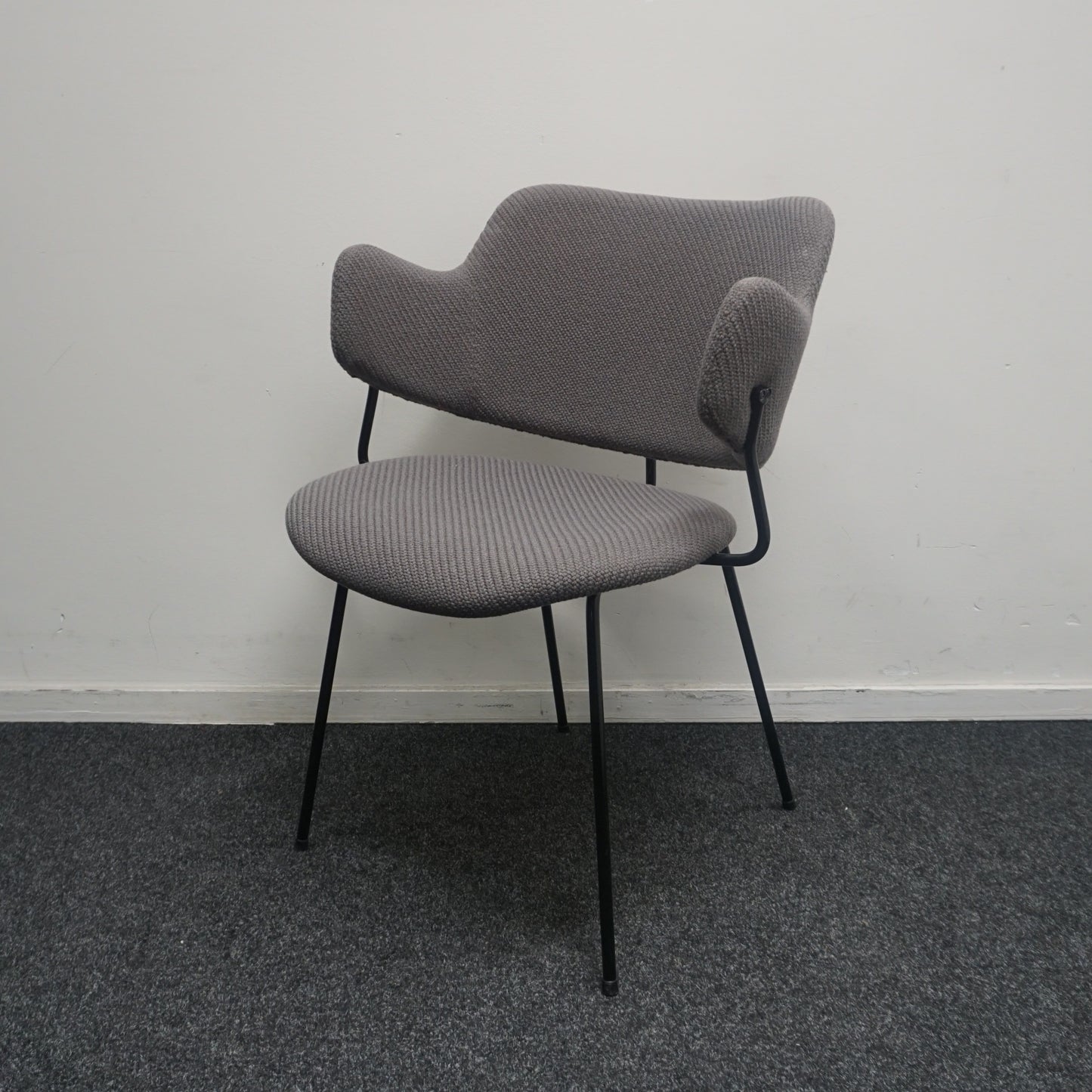Lensvelt Gispen 205 Stoelen | Design Stoelen | Grijze Stof