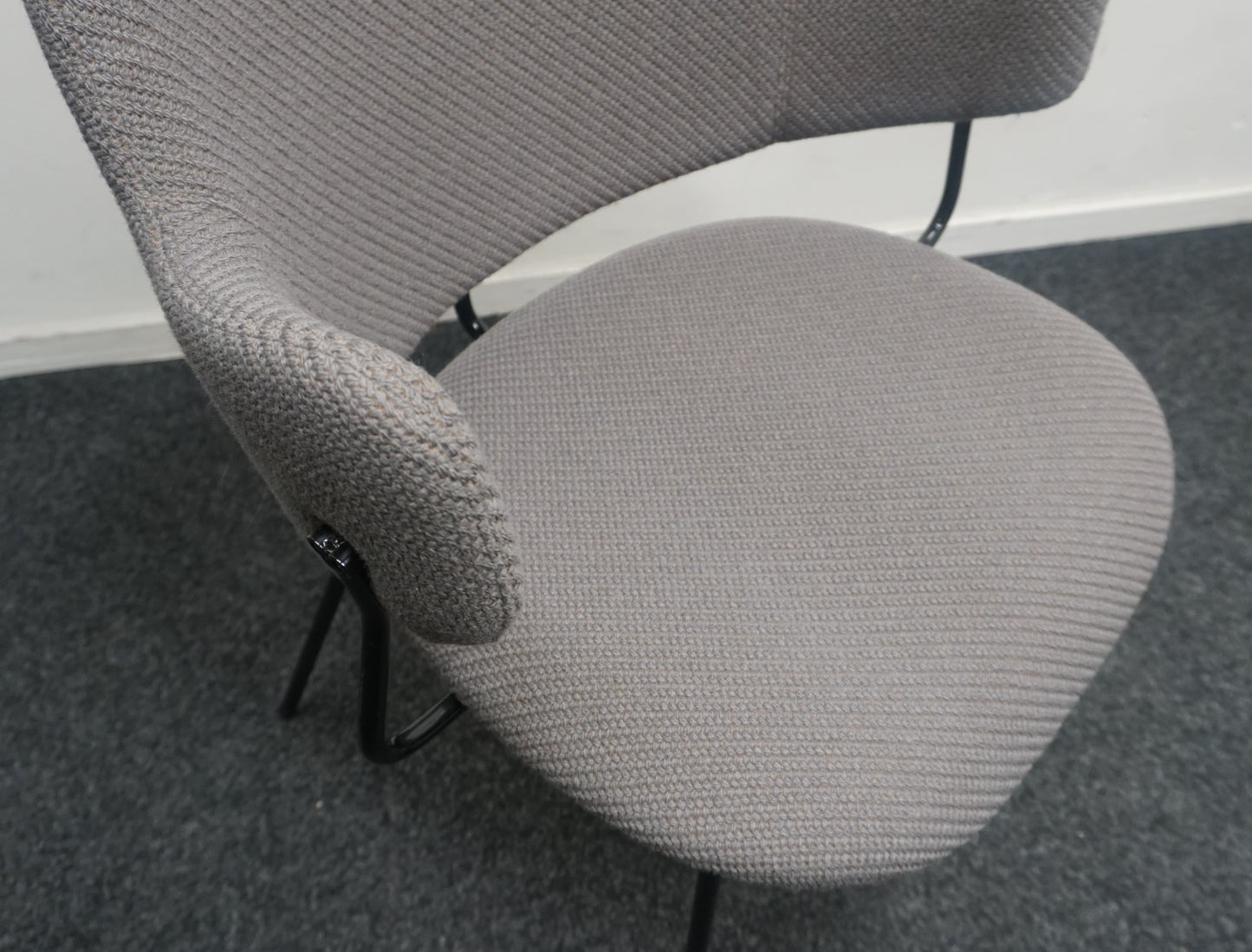 Lensvelt Gispen 205 Stoelen | Design Stoelen | Grijze Stof