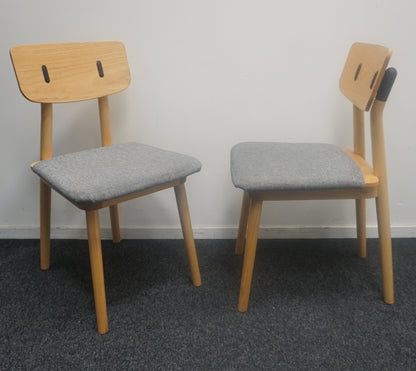 DeVorm Clip Design Stoelen | Hout | Stof | Grijs