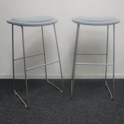 Cappellini Hi Pad Stool | Barkruk | Lichtgrijs | ZH 79 cm