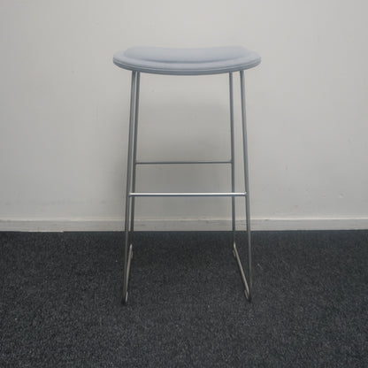Cappellini Hi Pad Stool | Barkruk | Lichtgrijs | ZH 79 cm