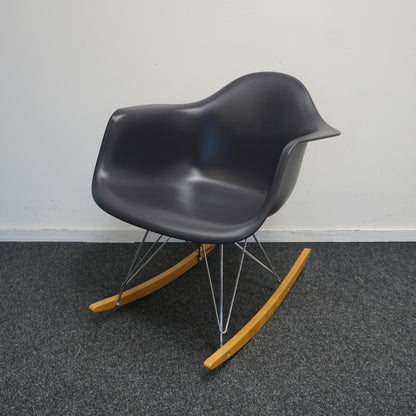 Vitra Eames RAR Design Stoel | Schommelstoel | Zwart