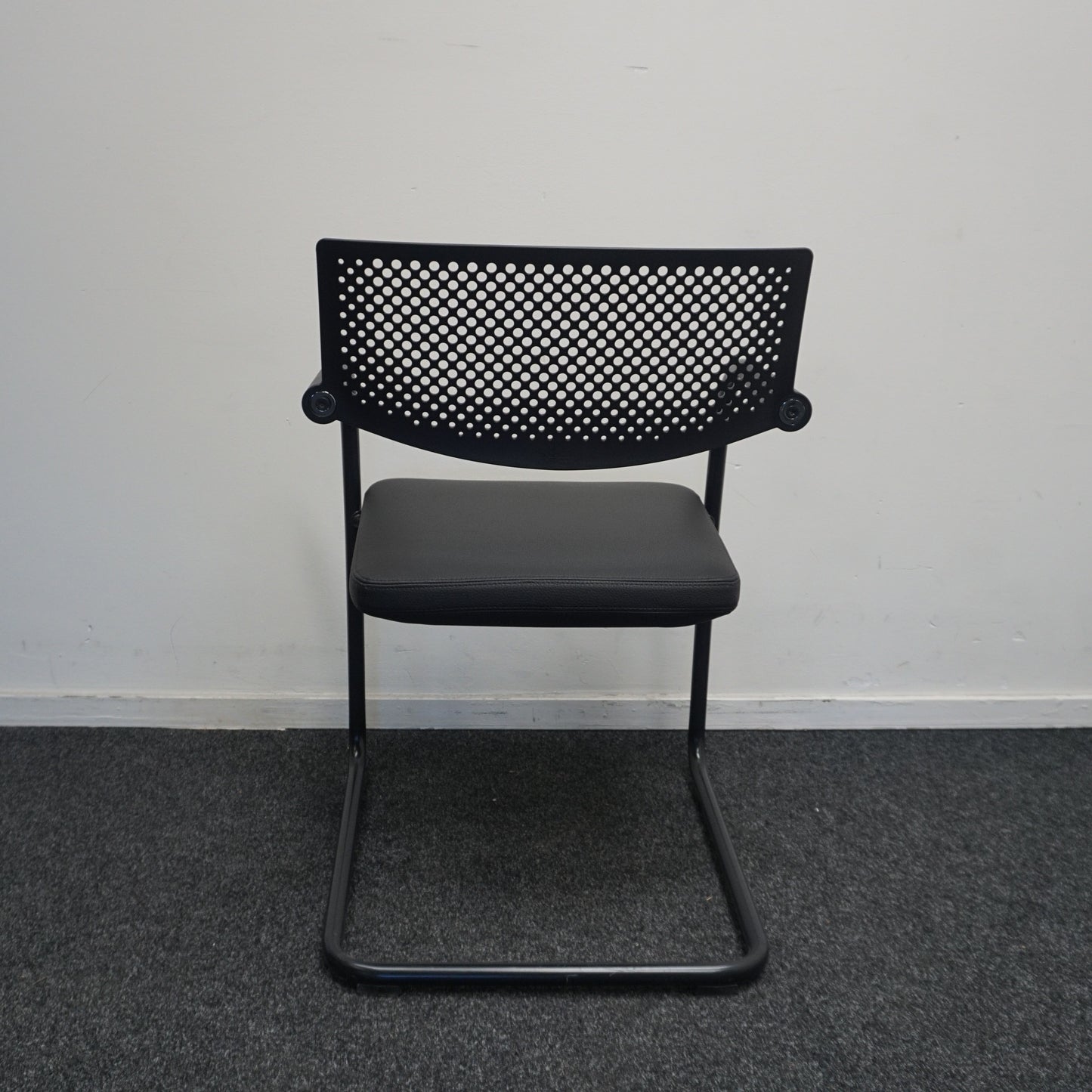 Vitra Visavis Vergaderstoel | Design Conferentiestoel | Leer