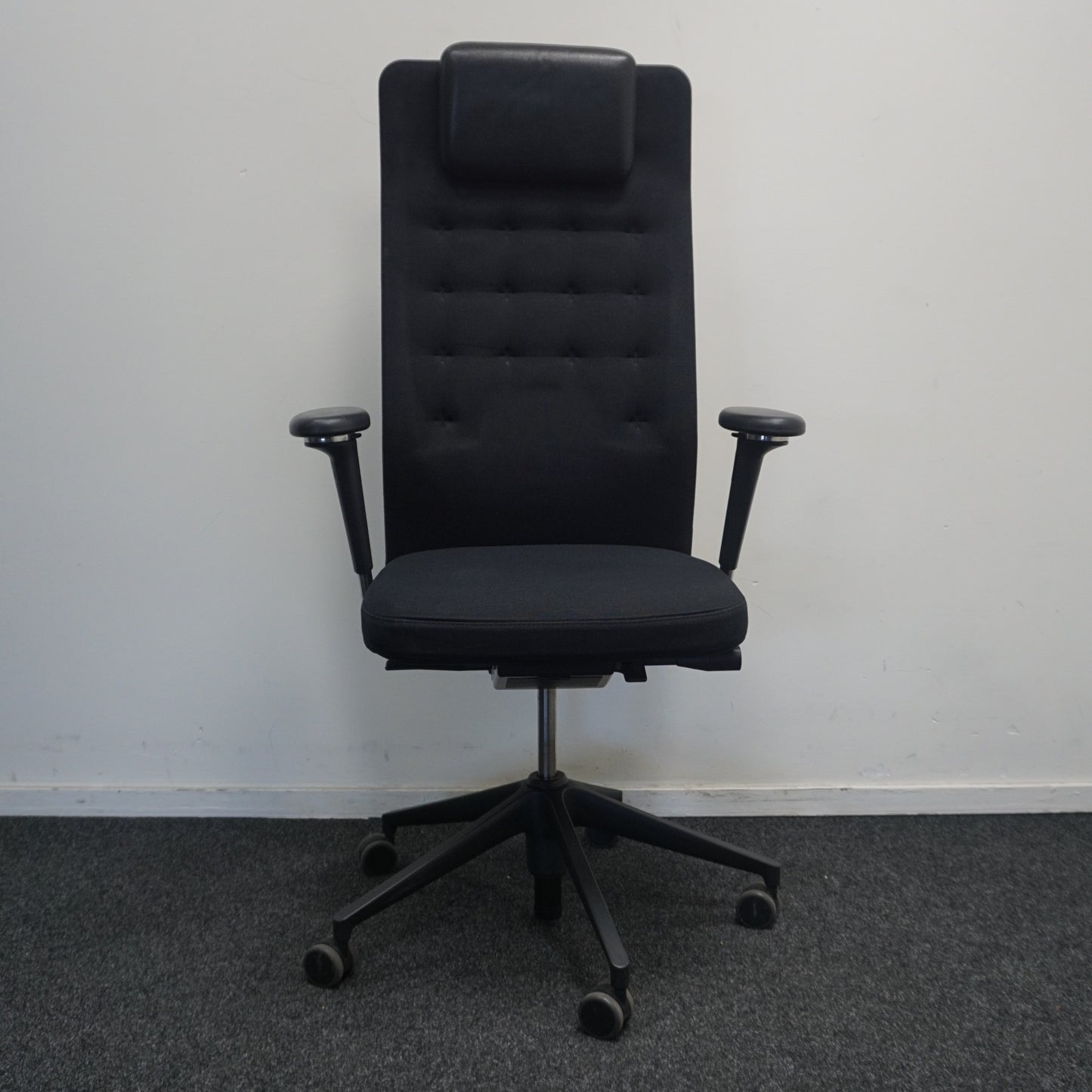 Vitra ID Trim L Bureaustoel | Zwart / Zwart