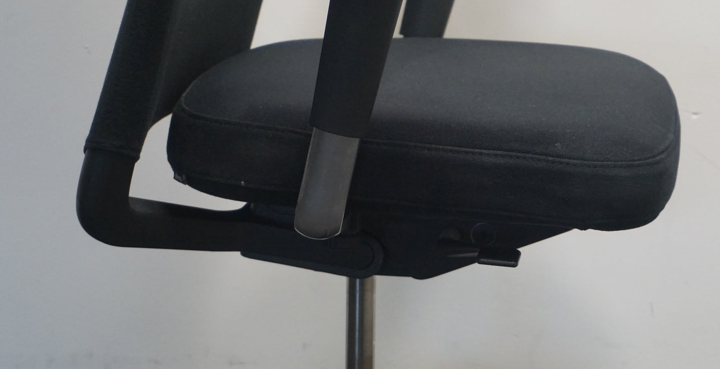 Vitra ID Trim L Bureaustoel | Zwart / Zwart