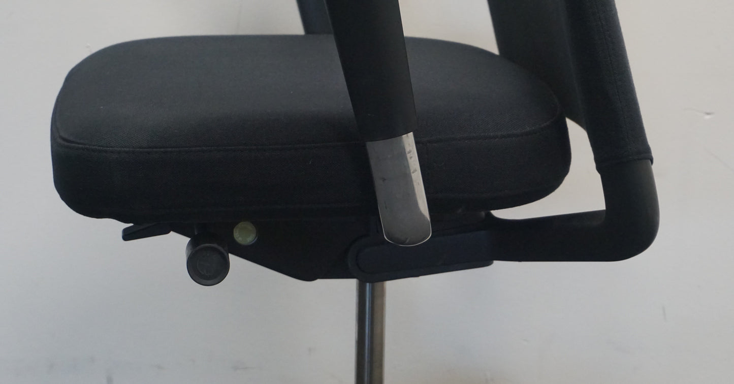 Vitra ID Trim L Bureaustoel | Zwart / Zwart