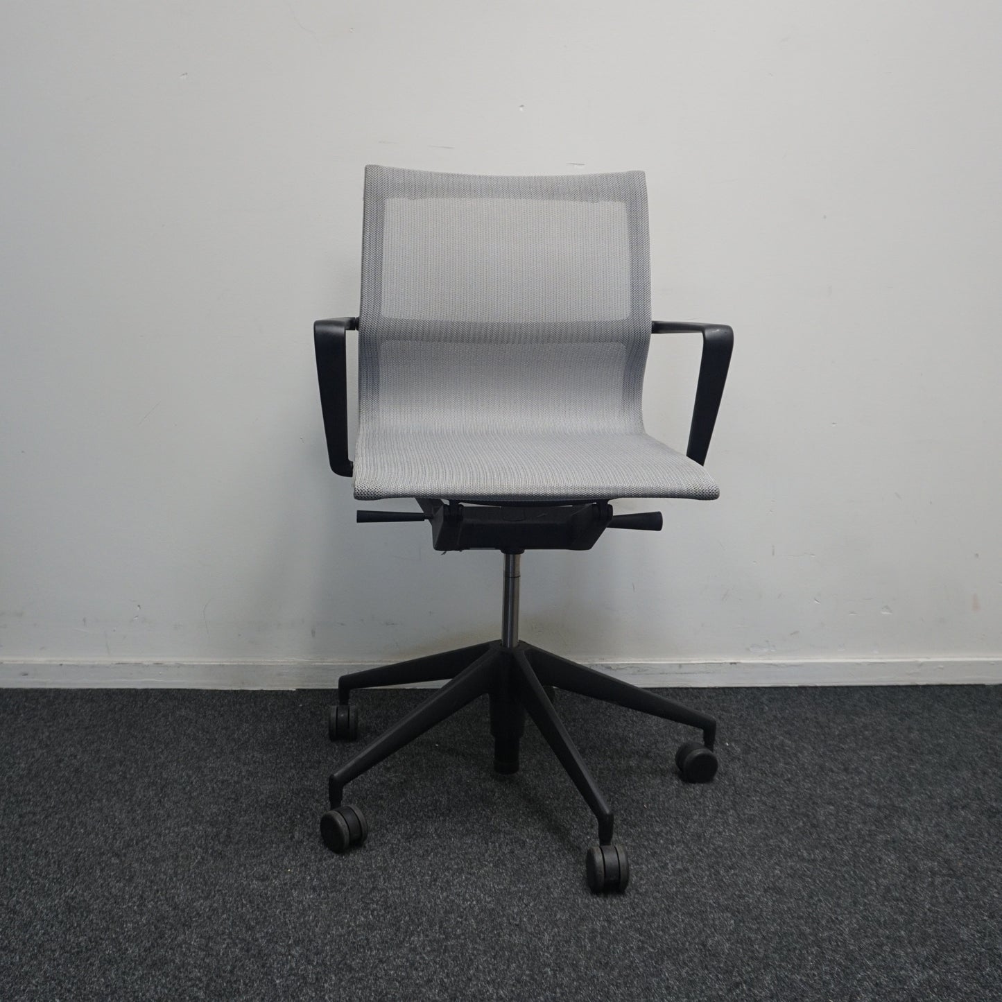 Vitra Physix Bureaustoel | Vergaderstoel | Grijs / Zwart