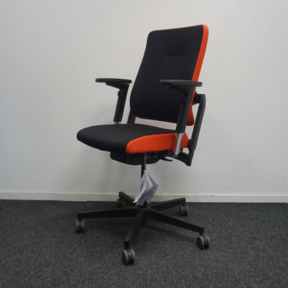 Nowy Styl Xilium Bureaustoel | Ergonomisch | Gestoffeerd