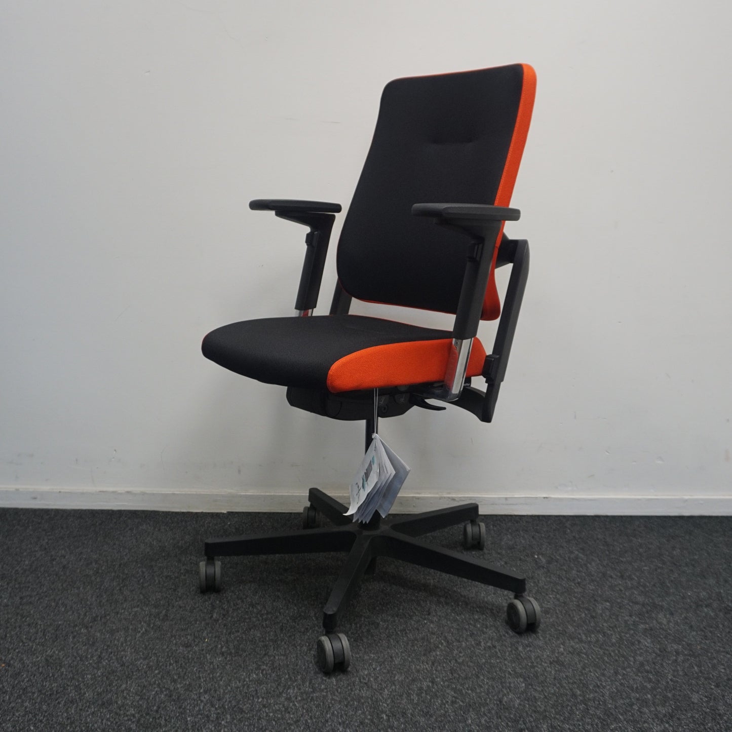 Nowy Styl Xilium Bureaustoel | Ergonomisch | Gestoffeerd