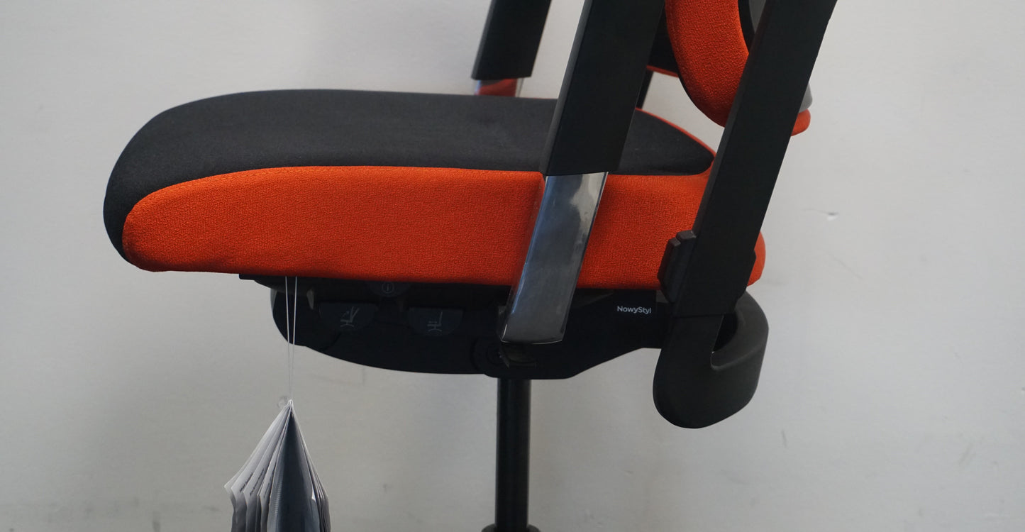 Nowy Styl Xilium Bureaustoel | Ergonomisch | Gestoffeerd