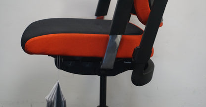 Nowy Styl Xilium Bureaustoel | Ergonomisch | Gestoffeerd