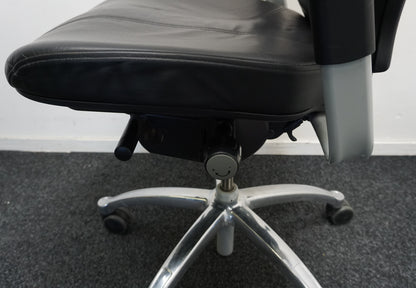 RH Logic 400 Bureaustoelen | Zwart Leer | Hoofdsteun