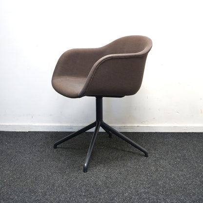Muuto Fiber Vergaderstoelen | Bruin | Gemêleerd | Draaibaar