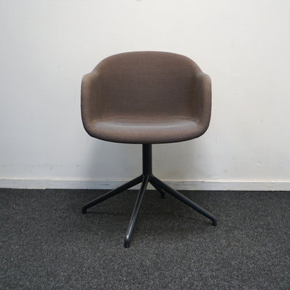 Muuto Fiber Vergaderstoelen | Bruin | Gemêleerd | Draaibaar