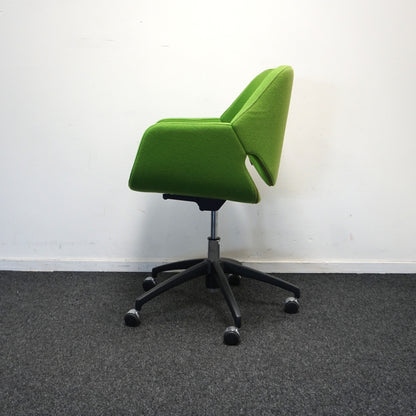 Artifort Gap Bureaustoelen | Vergaderstoelen | Groen | Verrijdbaar