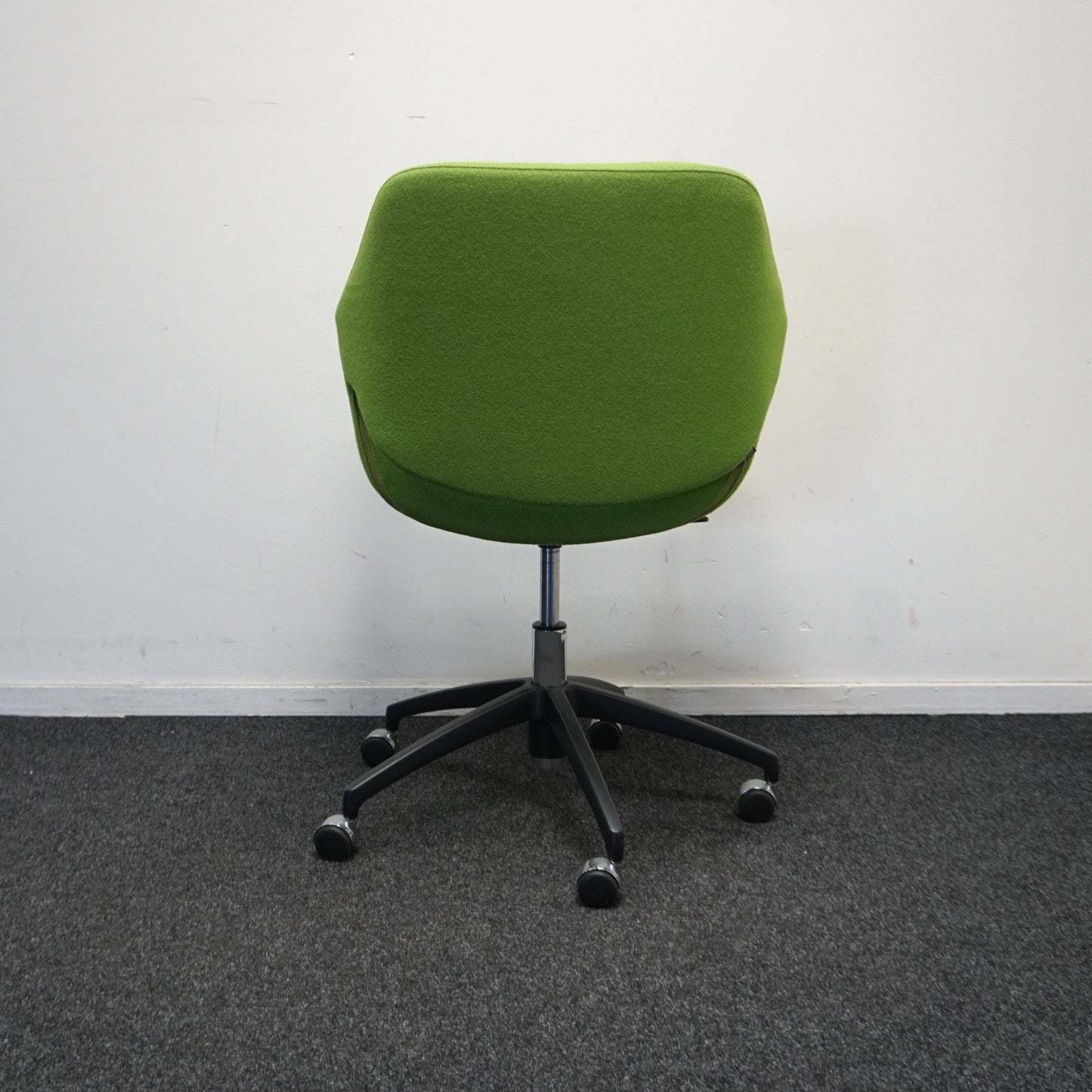 Artifort Gap Bureaustoelen | Vergaderstoelen | Groen | Verrijdbaar