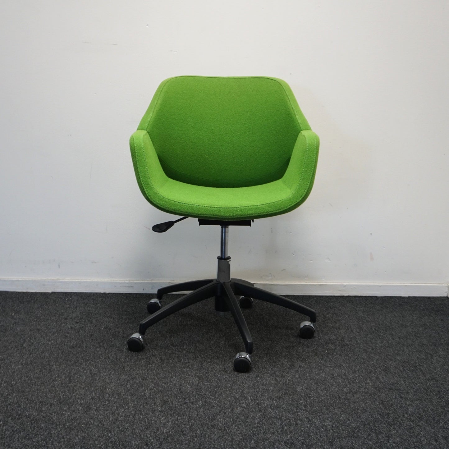 Artifort Gap Bureaustoelen | Vergaderstoelen | Groen | Verrijdbaar
