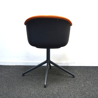 Muuto Fiber Vergaderstoelen | Oranje | Gemêleerd | Draaibaar