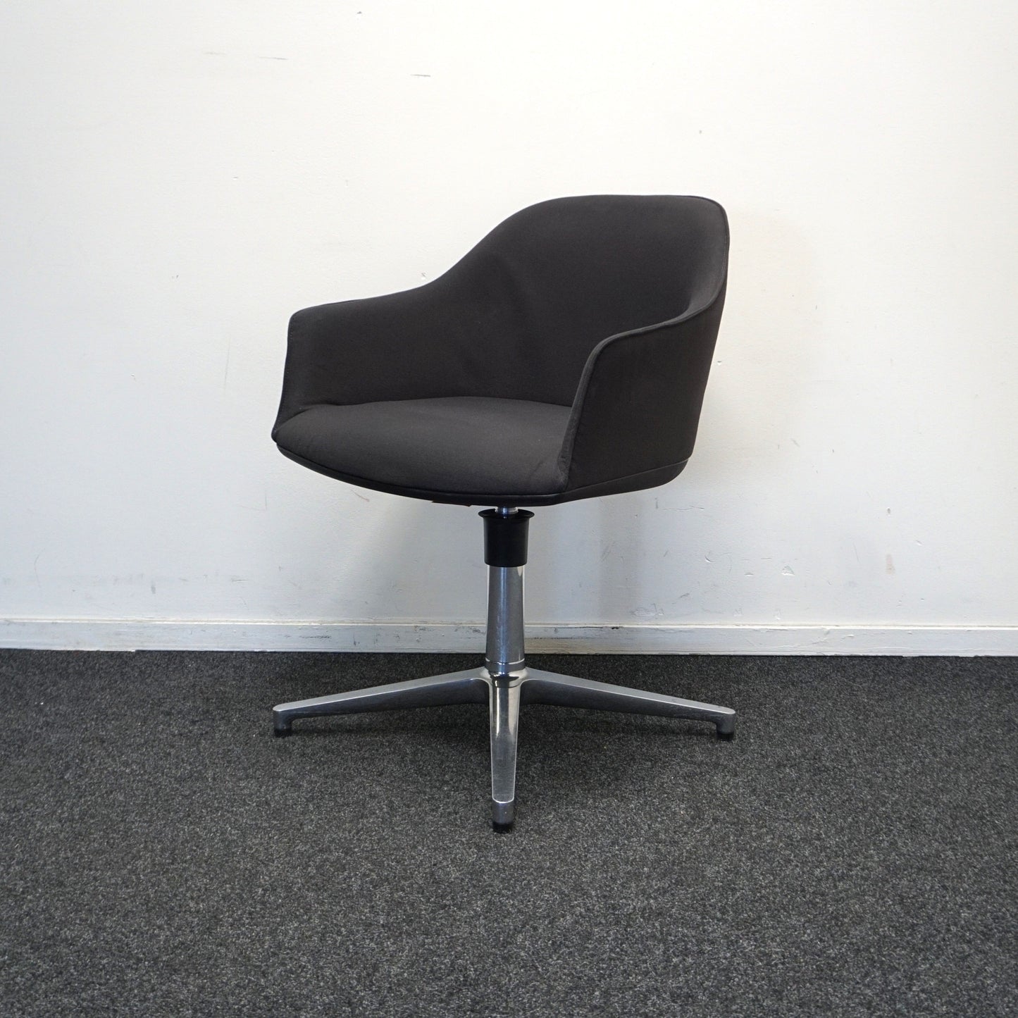 Vitra Softshell Design Stoelen | Vergaderstoel | Antraciet
