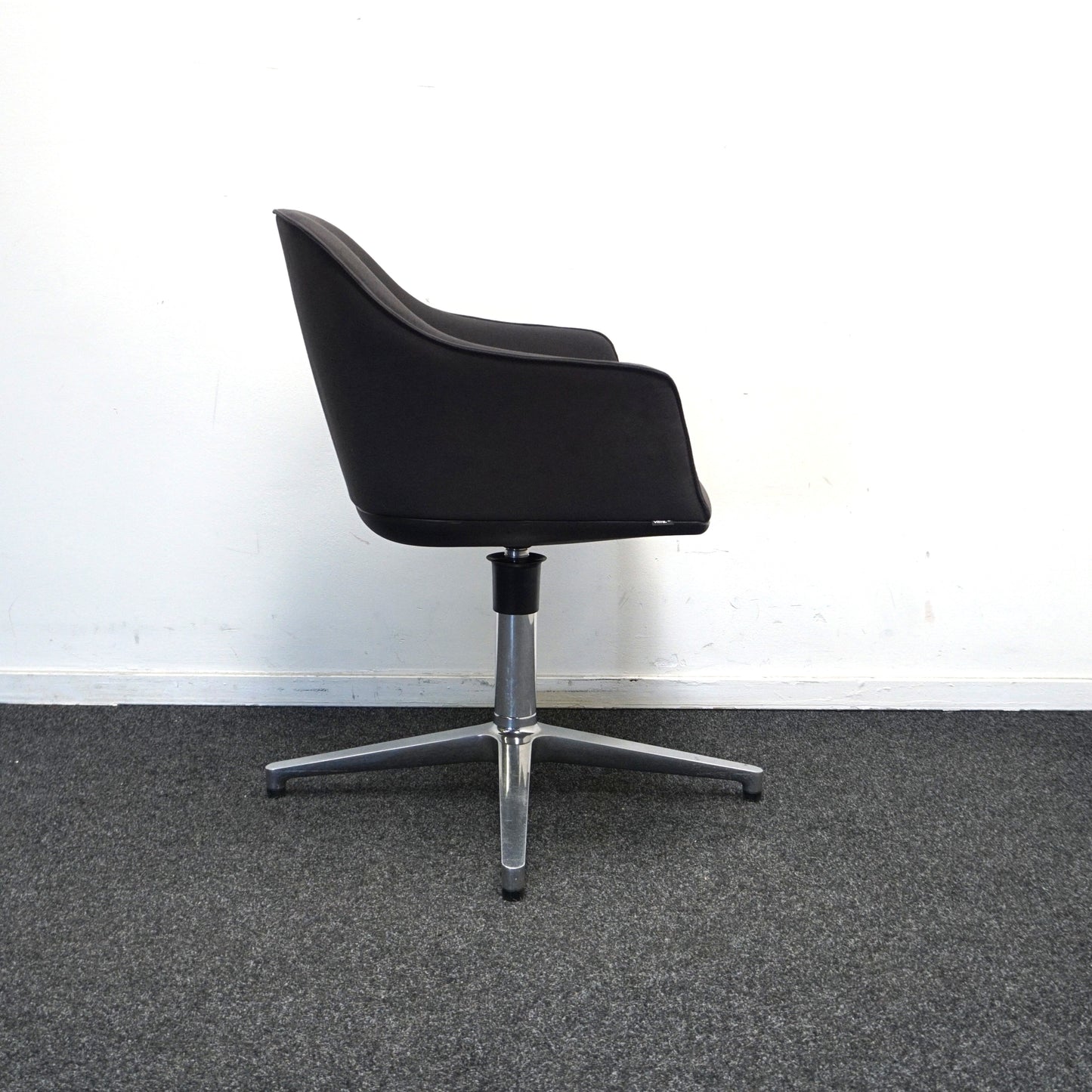 Vitra Softshell Design Stoelen | Vergaderstoel | Antraciet