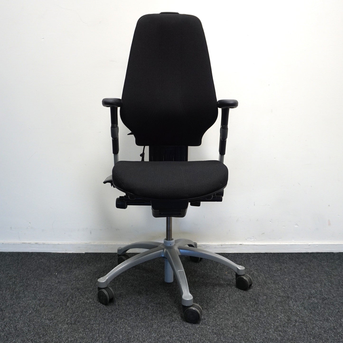RH Logic 400 Bureaustoelen | Zwarte stof  | Ergonomisch