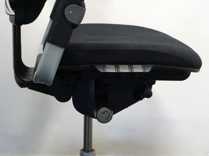 RH Logic 300 Bureaustoelen | Zwarte Stof | Ergonomisch