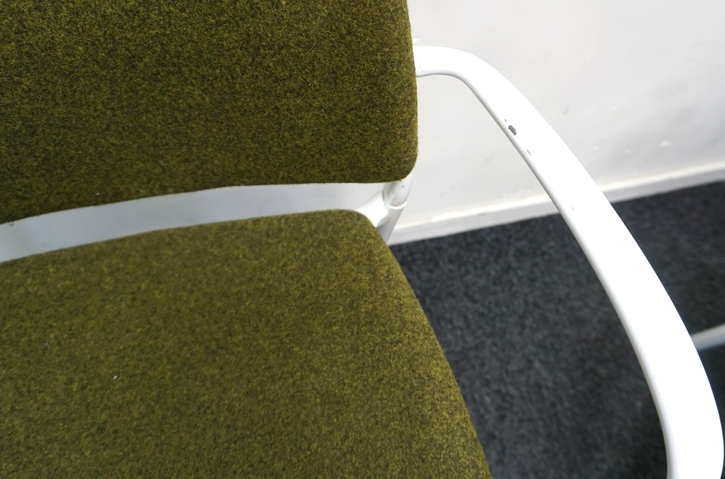 Stua Gas design Stoelen | Vergaderstoelen | Wit Aluminium | Diverse Kleuren