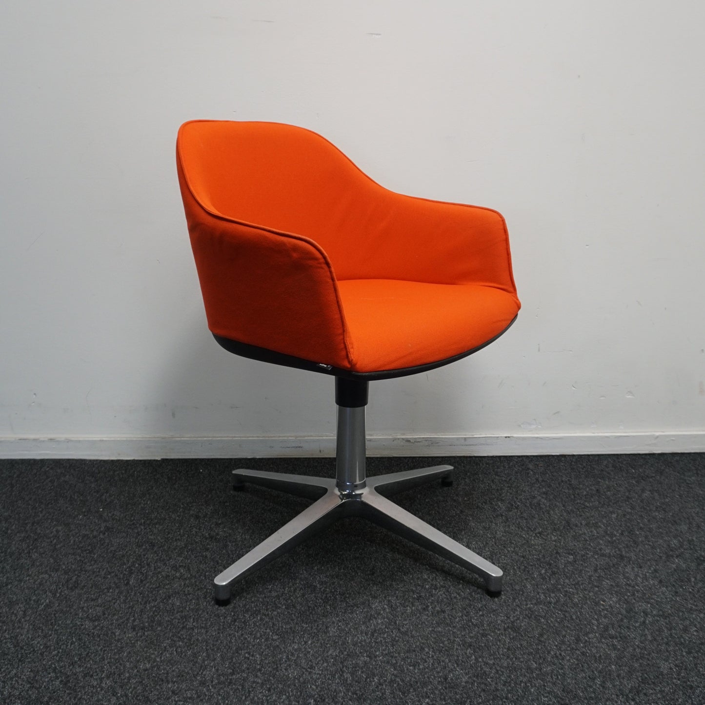 Vitra Softshell Design Stoelen | Vergaderstoel | Oranje