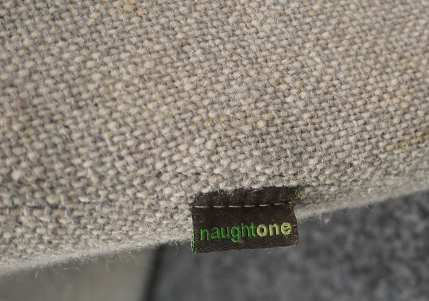 Naughtone Pinch Stool | Poef | Hocker | Beige