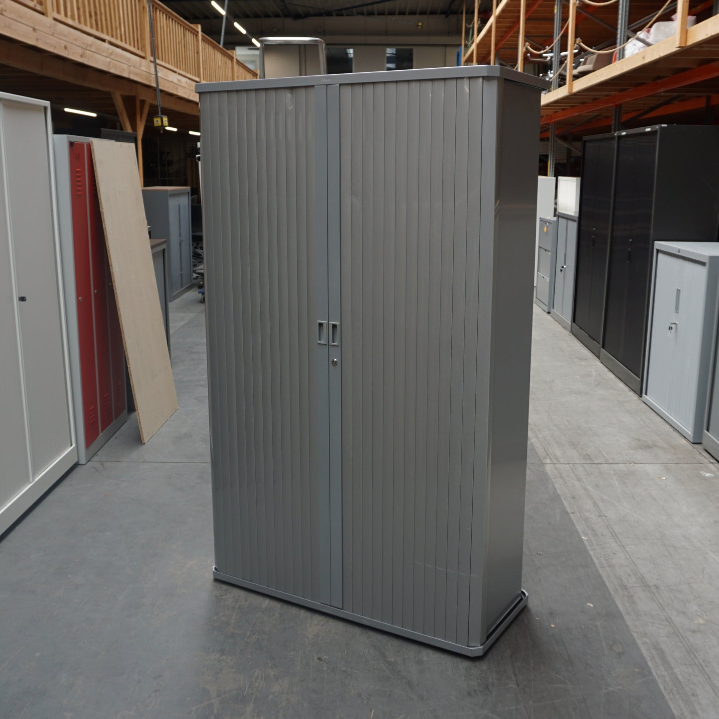 Gispen Octa Roldeurkast | Archiefkast | 195 x 120 x 50 cm | Grijs