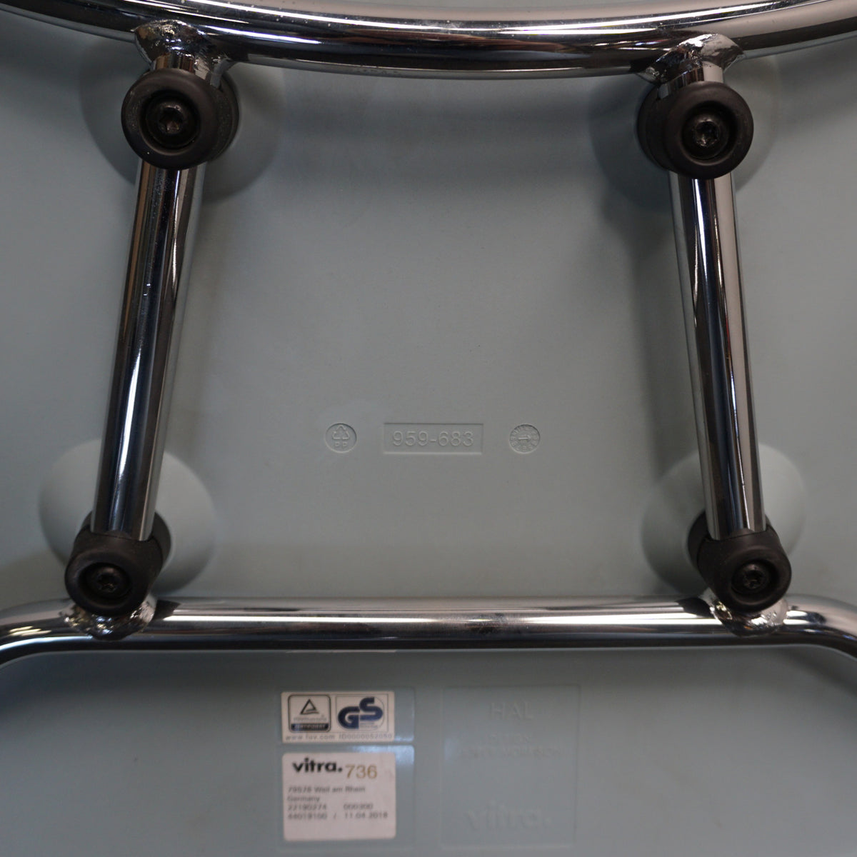 Vitra Hal Tube Design Stoel | Armchair | Ice Grey