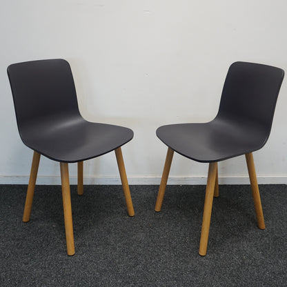 Vitra Hal Wood Design Stoel | Donkerblauw | Hout