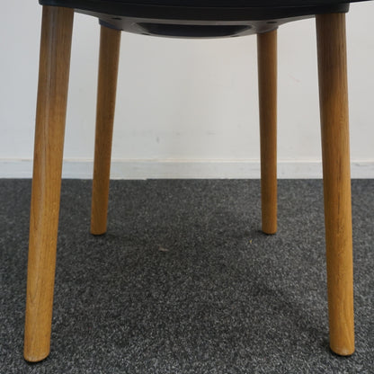 Vitra Hal Wood Design Stoel | Donkerblauw | Hout