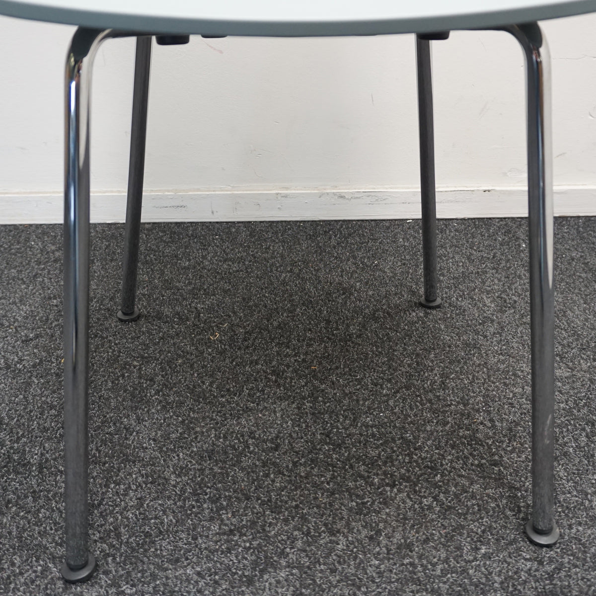 Vitra Hal Tube Design Stoel | Ice Grey