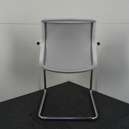 Vitra Unix Vergaderstoel | Conferentiestoel | Lichtgrijs