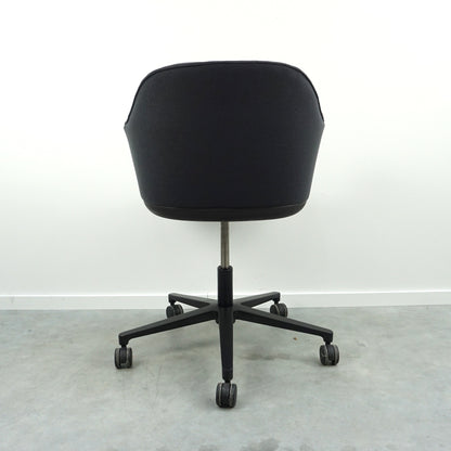 Vitra Softshell Vergaderstoel | Donkergrijs | Verrijdbaar