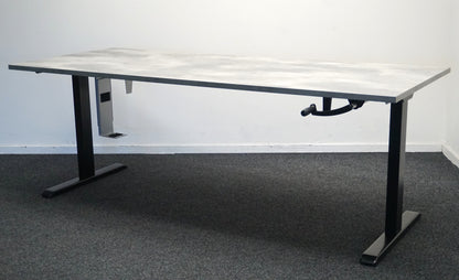 WPD  Zit-sta Slingerbureau type Lizzie | 200 x 80 cm | 72 - 120 cm