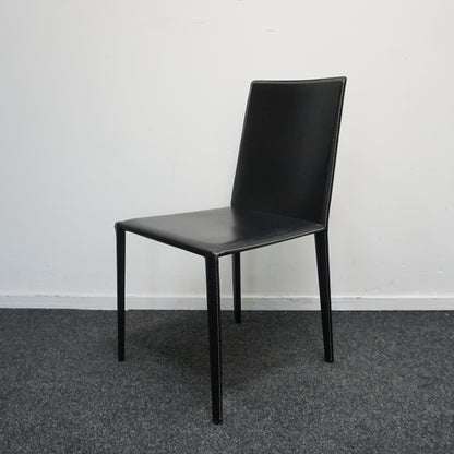 Arper Norma Design Stoel | Leer | Zwart