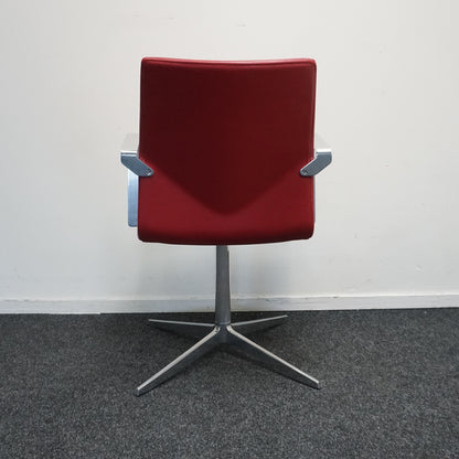 Four Design FourCast XL Vergaderstoel | Rood | Leer