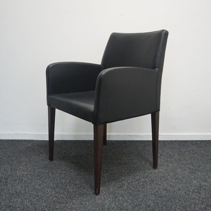 Poltrona Frau Liz Design Stoel | Donkerbruin Leer
