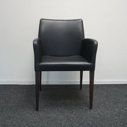 Poltrona Frau Liz Design Stoel | Donkerbruin Leer