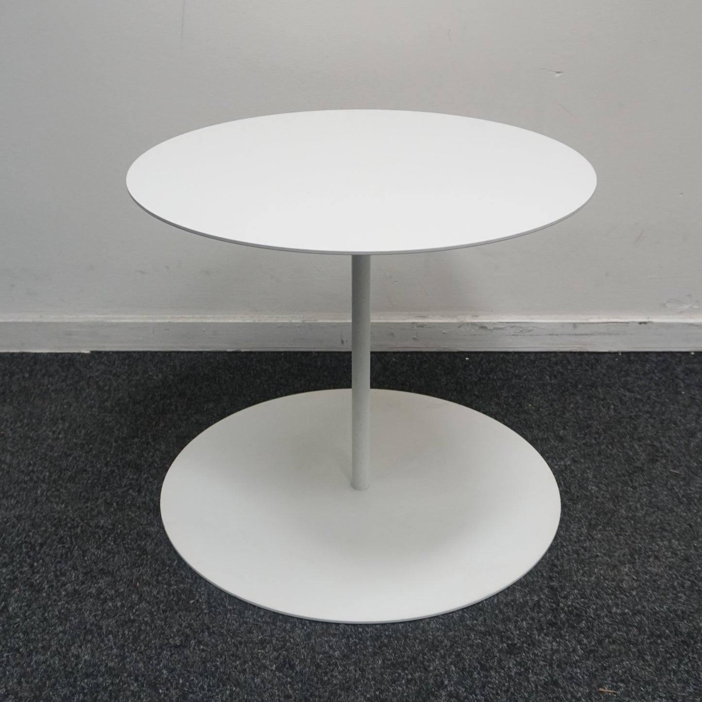 Cappellini Gong Bijzettafel | Wit | 50 x 42 cm