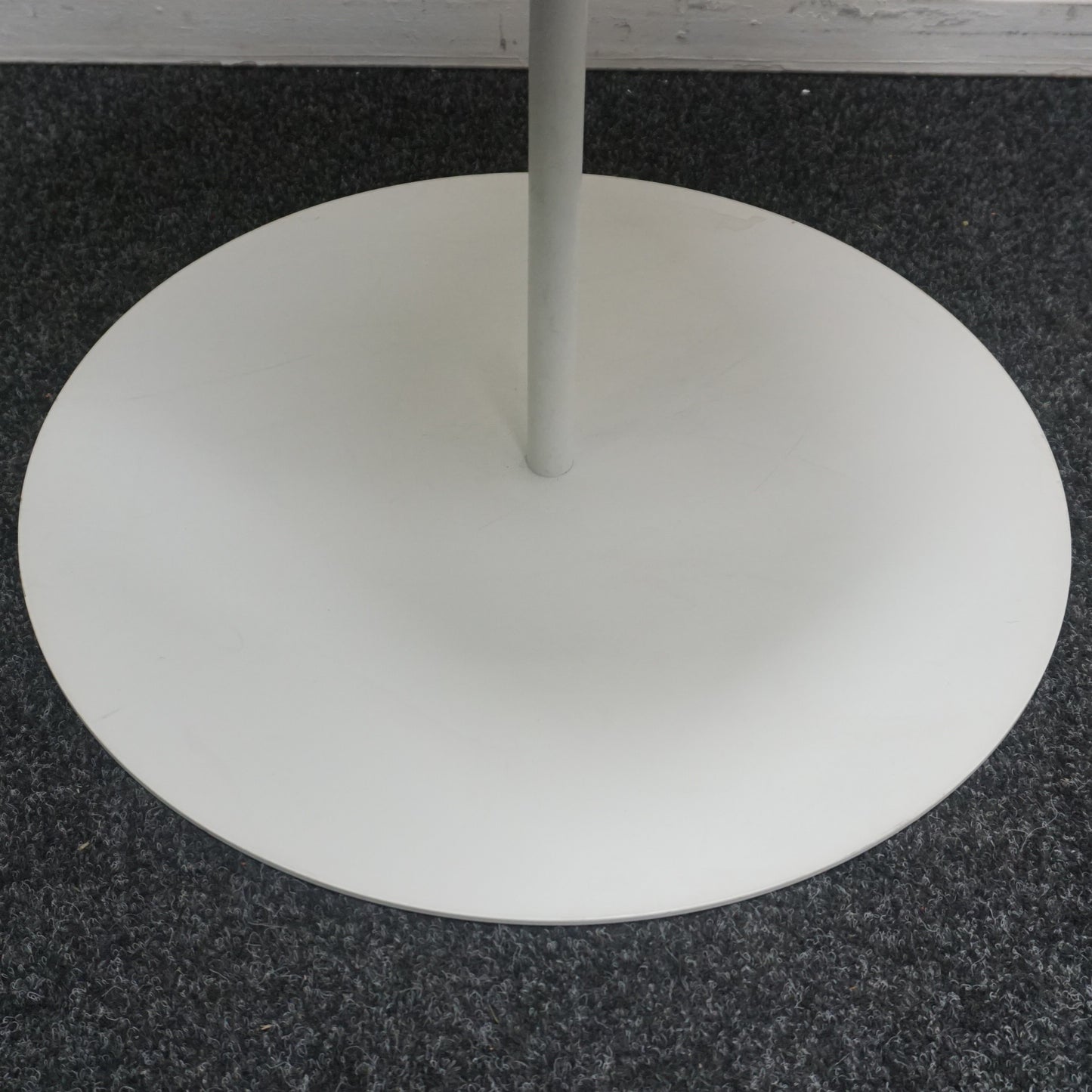 Cappellini Gong Bijzettafel | Wit | 50 x 42 cm