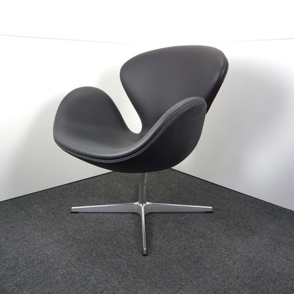 Fritz Hansen Swan Chair Design Stoel | Zwart Leer | Nieuw gestoffeerd