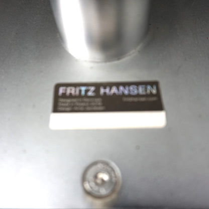 Fritz Hansen Swan Chair Design Stoel | Zwart Leer | Nieuw gestoffeerd